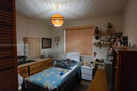 Copropriété à vendre à Miami, Floride: 2 chambres, 91.23 m2 № 2146458 - photo 19