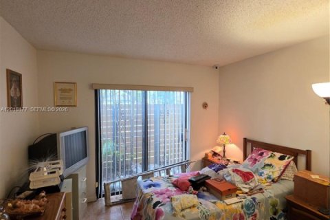 Copropriété à vendre à Miami, Floride: 2 chambres, 91.23 m2 № 2146458 - photo 9