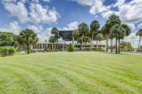 Condo in Lauderhill, Florida, 2 bedrooms  № 1861348 - photo 28