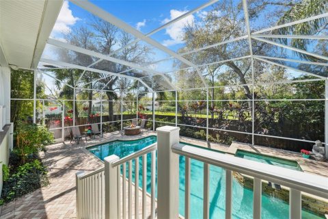House in Tampa, Florida 4 bedrooms, 335.66 sq.m. № 1514899 - photo 28
