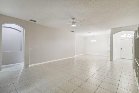 Casa en alquiler en Poinciana, Florida, 3 dormitorios, 168.8 m2 № 1852992 - foto 14