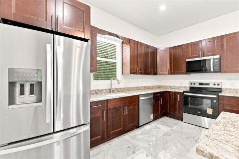 Casa en venta en Naples, Florida, 4 dormitorios, 267.19 m2 № 2219688 - foto 17