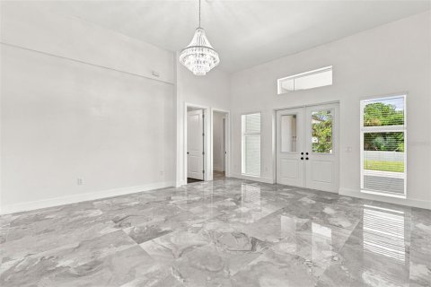 Casa en venta en Naples, Florida, 4 dormitorios, 267.19 m2 № 2219688 - foto 7
