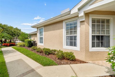 Villa ou maison à vendre à Tampa, Floride: 2 chambres, 151.8 m2 № 2150135 - photo 7