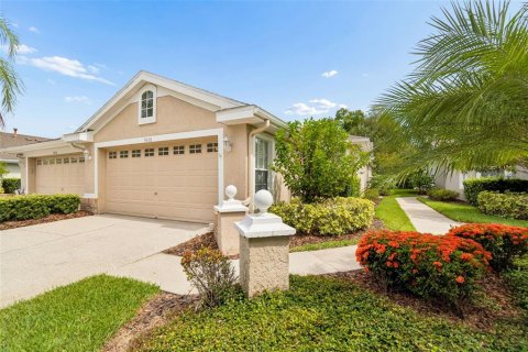 Villa ou maison à Tampa, Floride 2 chambres, 151.8 m2 № 2150135