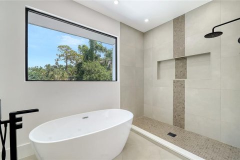 Villa ou maison à vendre à Sarasota, Floride: 4 chambres, 270.35 m2 № 2095454 - photo 17