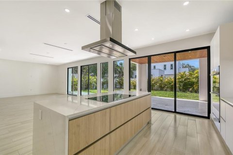 Villa ou maison à vendre à Sarasota, Floride: 4 chambres, 270.35 m2 № 2095454 - photo 12