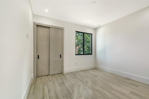 Villa ou maison à vendre à Sarasota, Floride: 4 chambres, 270.35 m2 № 2095454 - photo 27