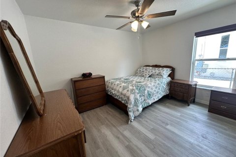 House in Winter Haven, Florida 3 bedrooms, 117.8 sq.m. № 1812656 - photo 11
