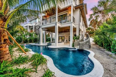 Villa ou maison à vendre à Sarasota, Floride: 6 chambres, 325.53 m2 № 2238210 - photo 2