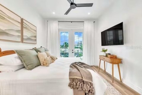 Villa ou maison à vendre à Sarasota, Floride: 6 chambres, 325.53 m2 № 2238210 - photo 21