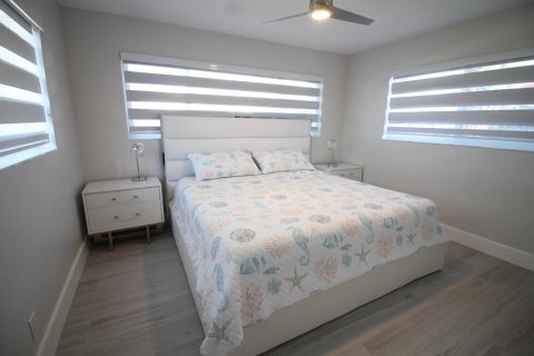 House in Pompano Beach, Florida 2 bedrooms, 130.06 sq.m. № 2158201 - photo 22