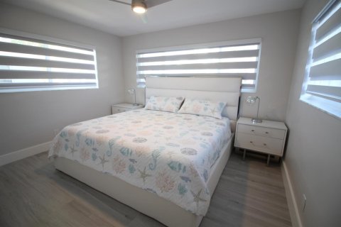 House in Pompano Beach, Florida 2 bedrooms, 130.06 sq.m. № 2158201 - photo 23