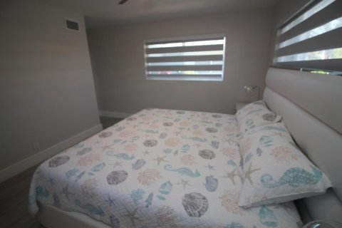 House in Pompano Beach, Florida 2 bedrooms, 130.06 sq.m. № 2158201 - photo 21
