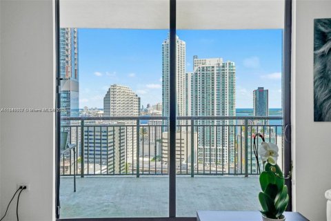 Condominio en venta en Miami, Florida, 3 dormitorios, 133.59 m2 № 2185813 - foto 14