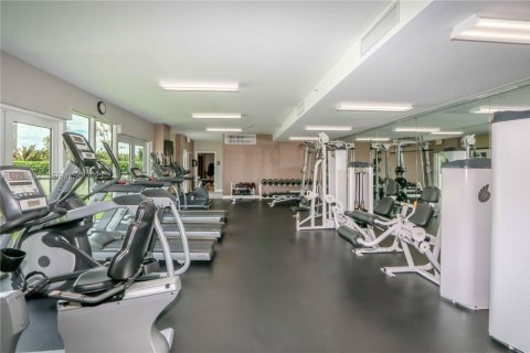 Снять в аренду кондоминиум в Майами, Флорида 1 спальня, 76.55м2, № 1985802 - фото 18