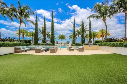 Снять в аренду кондоминиум в Майами, Флорида 1 спальня, 76.55м2, № 1985802 - фото 17