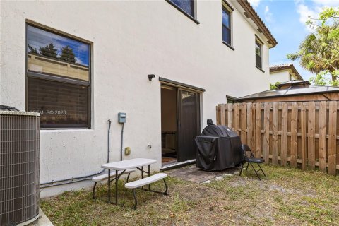 Touwnhouse à vendre à North Lauderdale, Floride: 3 chambres, 158.31 m2 № 2076318 - photo 29