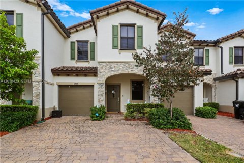 Touwnhouse à vendre à North Lauderdale, Floride: 3 chambres, 158.31 m2 № 2076318 - photo 4