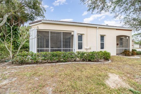 House in Punta Gorda, Florida 3 bedrooms, 151.15 sq.m. № 1555010 - photo 28