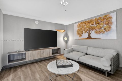 Copropriété à louer à Sunny Isles Beach, Floride: 2 chambres, 158.86 m2 № 1997220 - photo 13