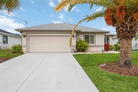 House in Rotonda, Florida 3 bedrooms, 129.78 sq.m. № 921868 - photo 29