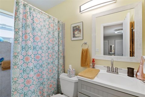 House in Pinellas Park, Florida 2 bedrooms, 102.47 sq.m. № 2345468 - photo 20
