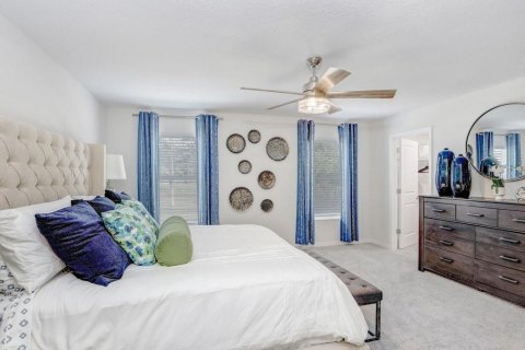 Townhouse in Seffner, Florida 4 bedrooms, 197.05 sq.m. № 1778602 - photo 23