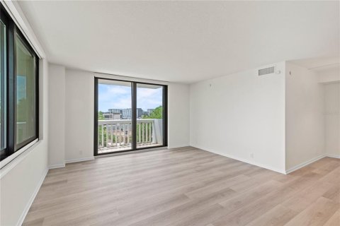 Купить кондоминиум в Орландо, Флорида 6 комнат, 110.46м2, № 1767940 - фото 14