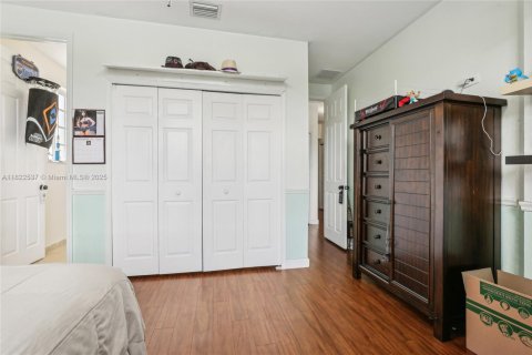 Villa ou maison à vendre à Miami, Floride: 5 chambres, 338.63 m2 № 1785830 - photo 28