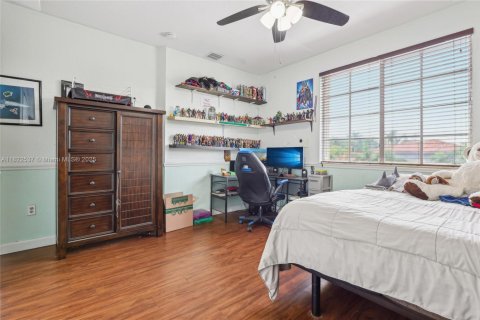 Villa ou maison à vendre à Miami, Floride: 5 chambres, 338.63 m2 № 1785830 - photo 29