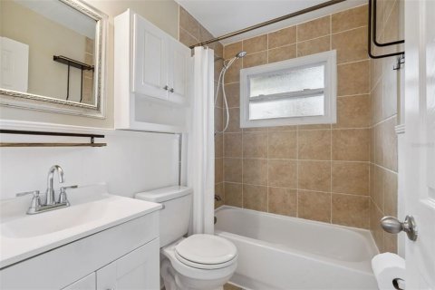 Casa en venta en Minneola, Florida, 3 dormitorios, 75.53 m2 № 2234121 - foto 15