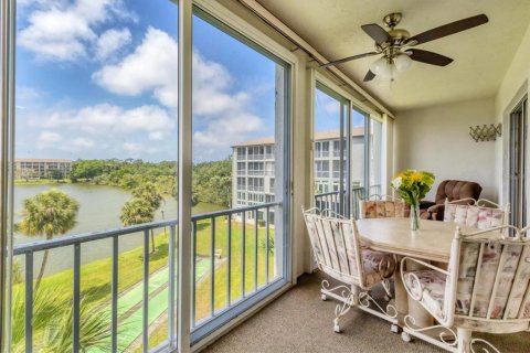 Condo in Bradenton, Florida, 2 bedrooms  № 1629557 - photo 24