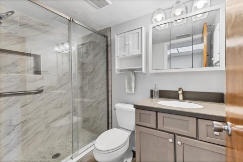 Condo in Bradenton, Florida, 2 bedrooms  № 1629557 - photo 18