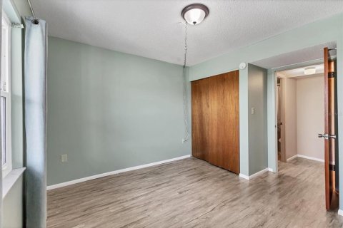 Condo in Bradenton, Florida, 2 bedrooms  № 1629557 - photo 20