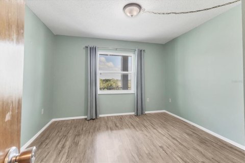 Condo in Bradenton, Florida, 2 bedrooms  № 1629557 - photo 19