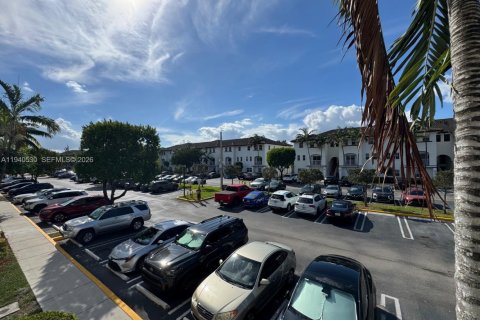 Copropriété à louer à Doral, Floride: 3 chambres, 124.02 m2 № 1999195 - photo 27