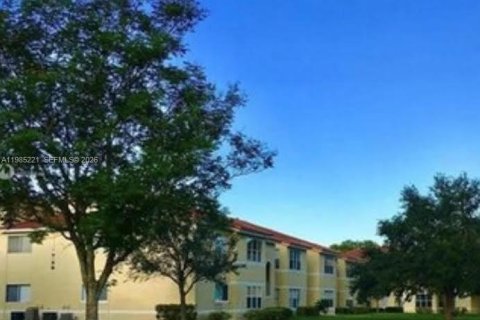 Снять в аренду кондоминиум в Санрайз, Флорида 1 спальня, 69.03м2, № 2050890 - фото 8