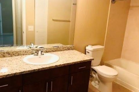 Снять в аренду кондоминиум в Санрайз, Флорида 1 спальня, 69.03м2, № 2050890 - фото 3