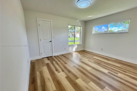 Adosado en alquiler en Miami, Florida, 3 dormitorios, 107.4 m2 № 1953730 - foto 25