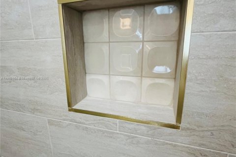 Adosado en alquiler en Miami, Florida, 3 dormitorios, 107.4 m2 № 1953730 - foto 30