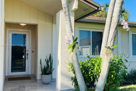 Adosado en alquiler en Miami, Florida, 3 dormitorios, 107.4 m2 № 1953730 - foto 2