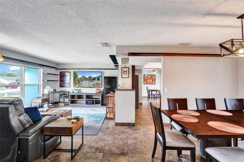 Casa en venta en Sunrise, Florida, 2 dormitorios, 143.81 m2 № 2223355 - foto 23