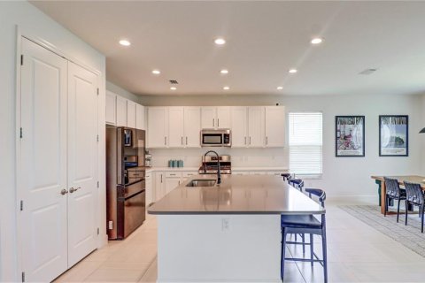 Villa ou maison à louer à Wesley Chapel, Floride: 4 chambres, 240.71 m2 № 2167444 - photo 15