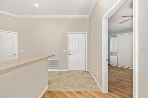 Casa en venta en The Villages, Florida, 2 dormitorios, 117.99 m2 № 1870158 - foto 11