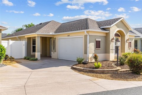 Casa en venta en The Villages, Florida, 2 dormitorios, 117.99 m2 № 1870158 - foto 2