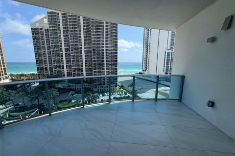 Condominio en alquiler en Sunny Isles Beach, Florida, 2 dormitorios, 155.61 m2 № 1982554 - foto 26