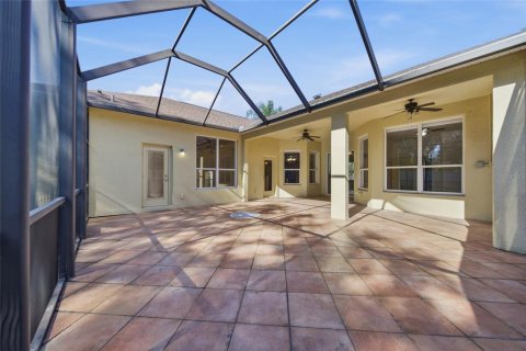 Villa ou maison à vendre à Land O' Lakes, Floride: 3 chambres, 235.14 m2 № 2419379 - photo 21