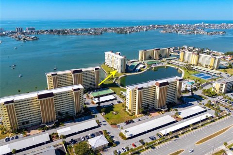 Condominio en venta en Saint Petersburg, Florida, 2 dormitorios, 97.55 m2 № 2099072 - foto 26