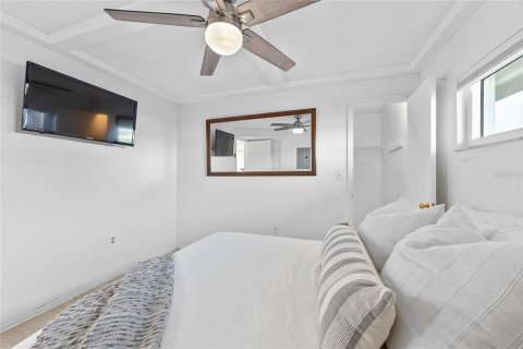 Condominio en venta en Saint Petersburg, Florida, 2 dormitorios, 97.55 m2 № 2099072 - foto 22